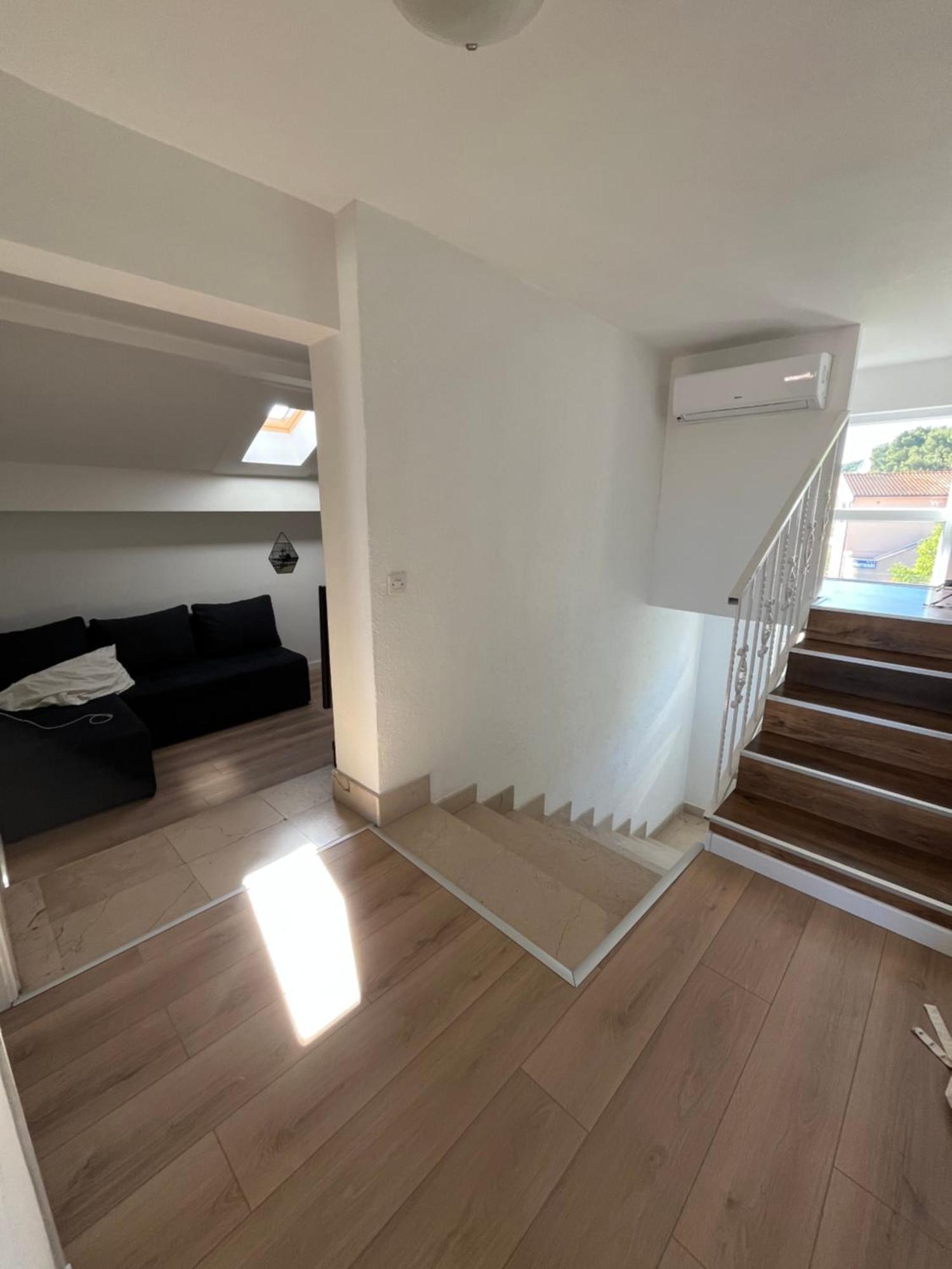 וודיצה Apartments And Rooms Bozena מראה חיצוני תמונה