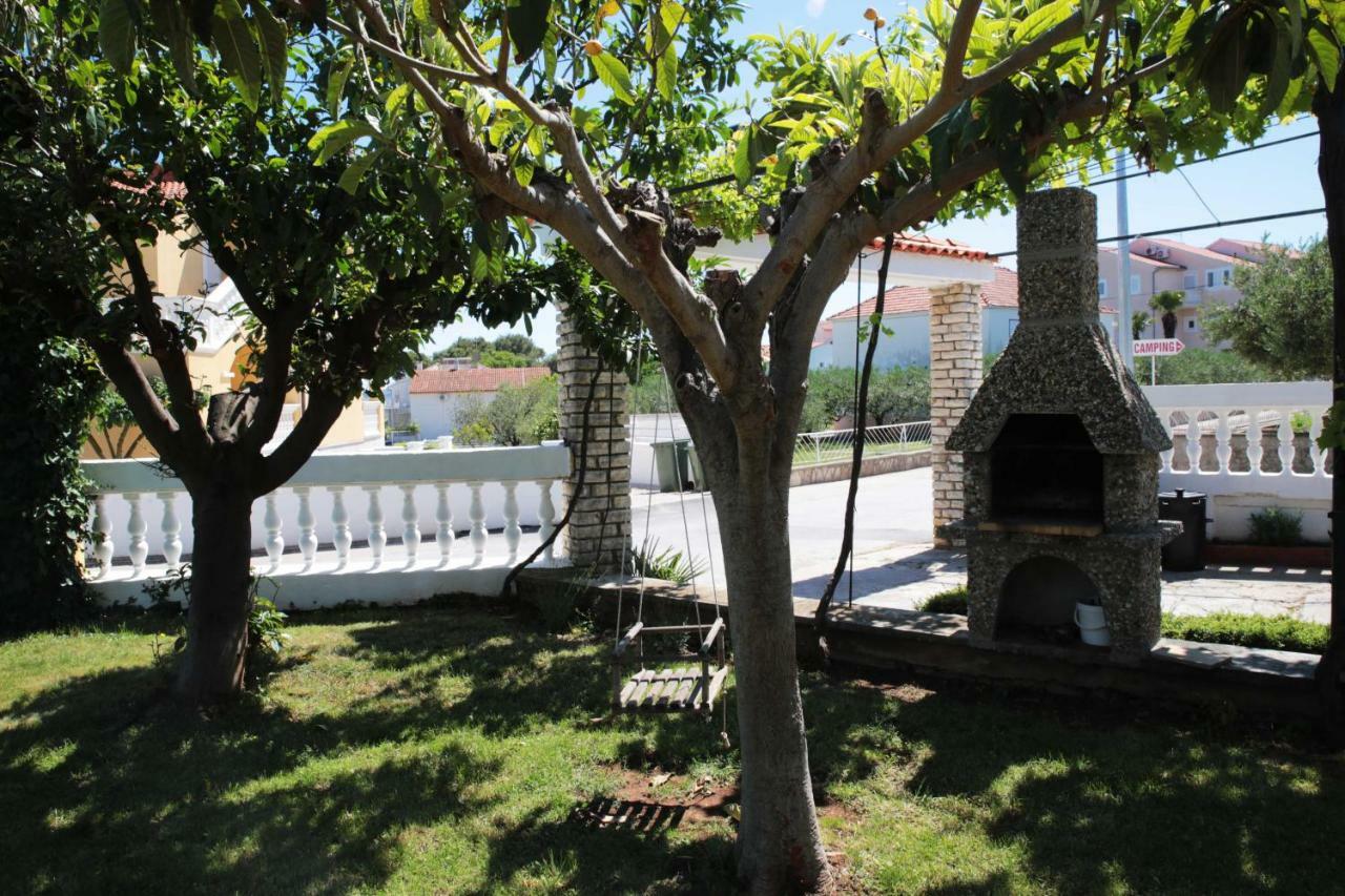 וודיצה Apartments And Rooms Bozena מראה חיצוני תמונה