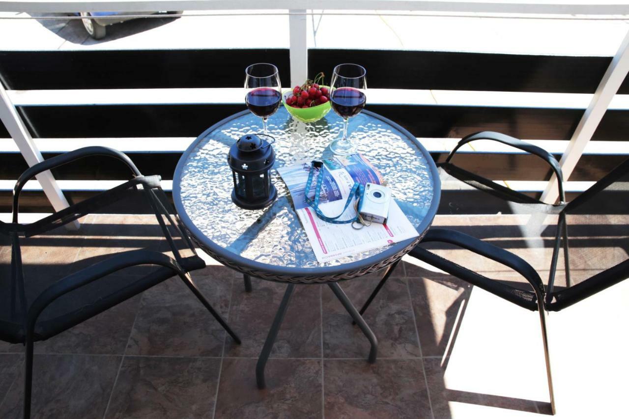 וודיצה Apartments And Rooms Bozena מראה חיצוני תמונה
